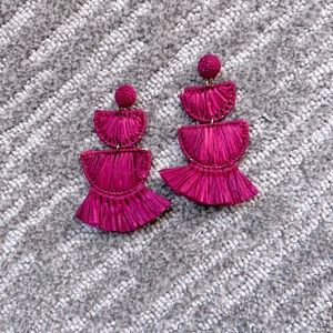 Hot pink Raffia fringe drop earrings.